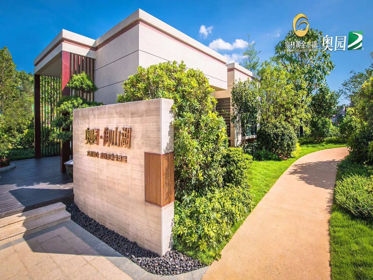 52ce80ff50e34bec9cfbaea435f33046.jpeg 2aaf509ae72a4aae986016ddb948a67d.jpeg